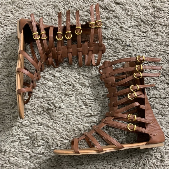 madrag Shoes - Madrag// gladiator shoes size 7/8